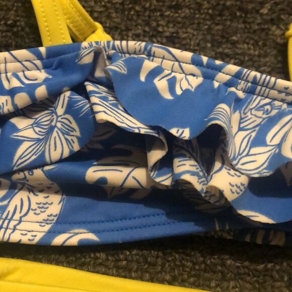 Mini Boden Brand SIze 6-7 Blue & Yellow Tropical print  2 Piece Frill Bikini - Picture 5 of 5